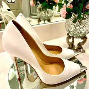 Saks Fifth Avenue Chrome Tipped Stiletto Heels SZ 7